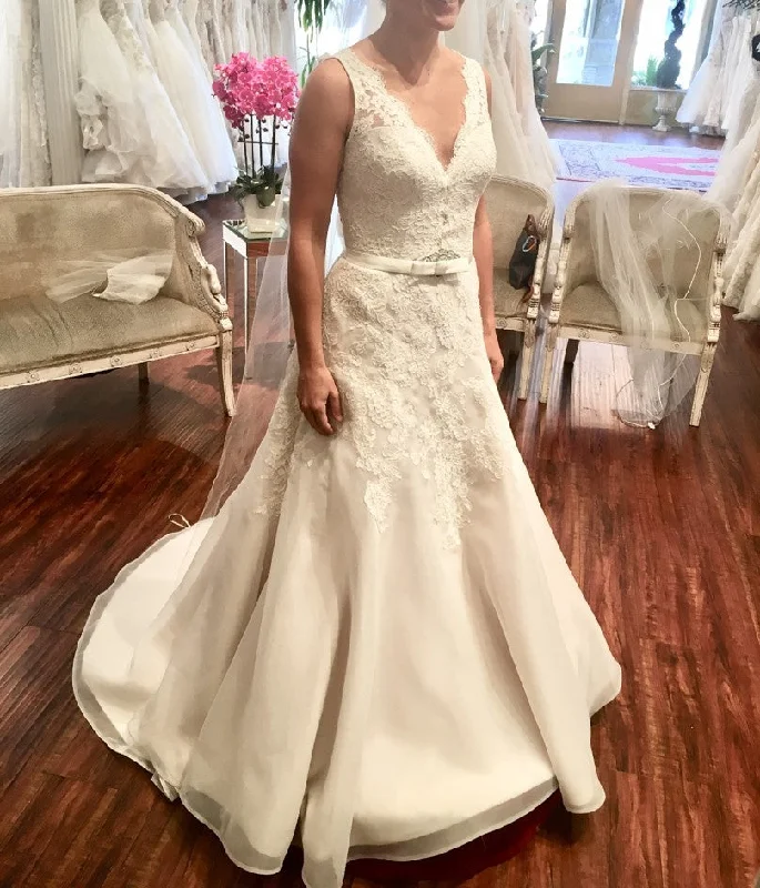 Reduced Prices Paloma Blanca 4650