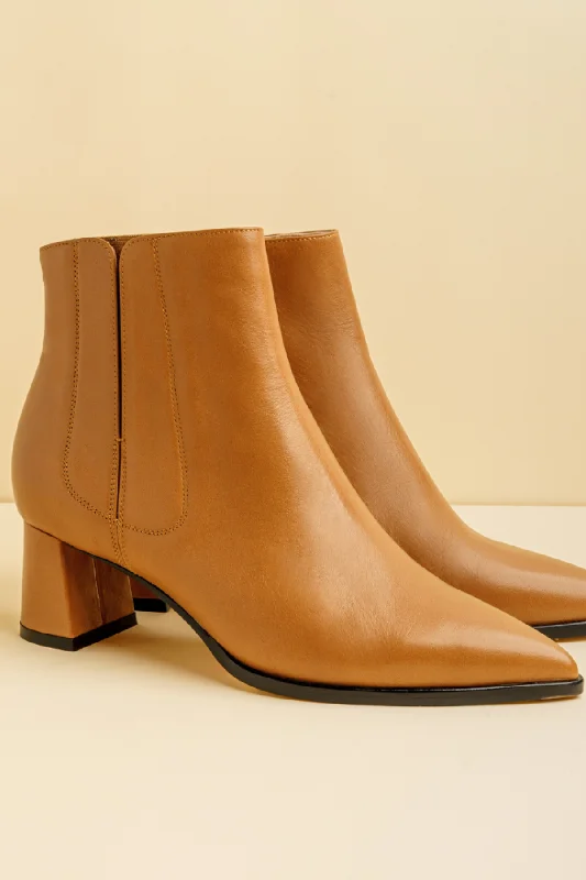 New Deals Calf Leather Lower Block Ankle Boot - Camel