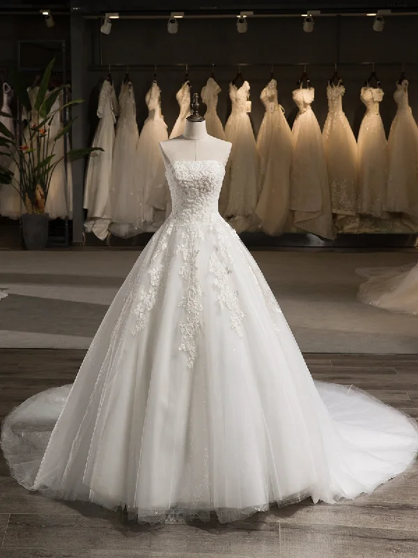 Special Discount Strapless Sleeveless Tulle Embroidery With Beading Court Train Ball Gown Wedding Dresses