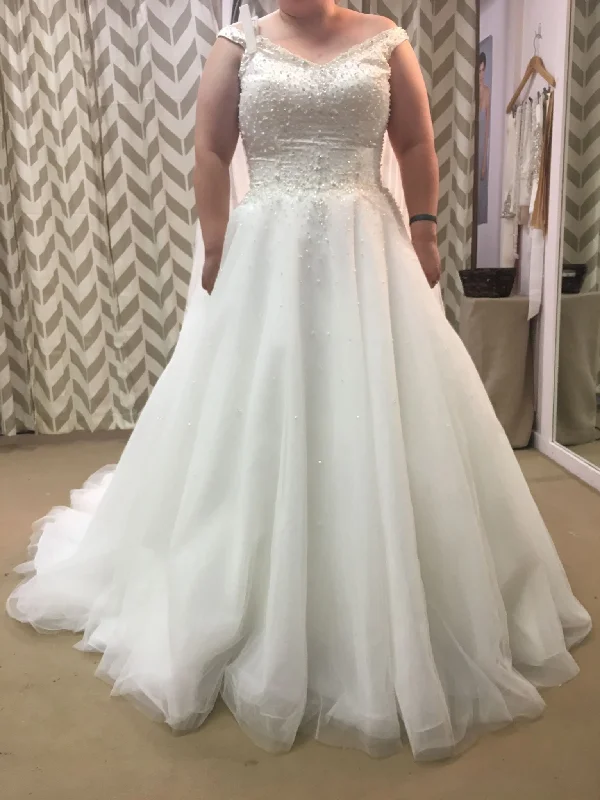 Massive Deals Alfred Angelo Elsa