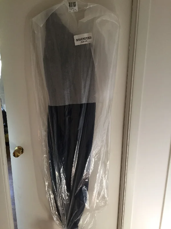 Deal Alert David's Bridal F17063