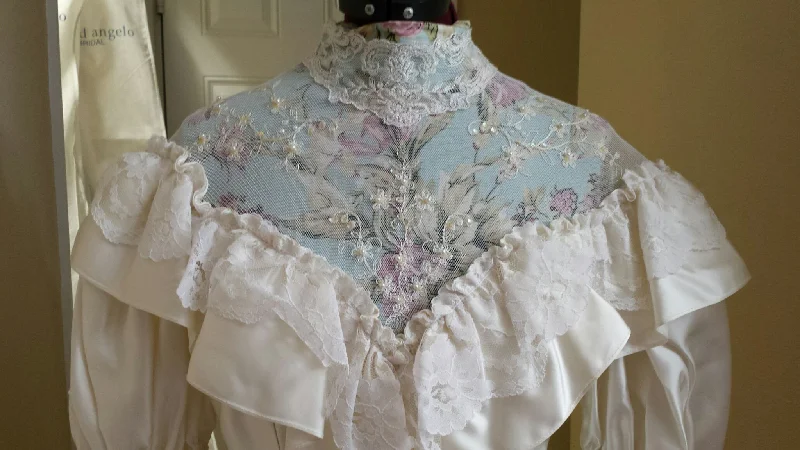 Exclusive Offers Alfred Angelo vintage design