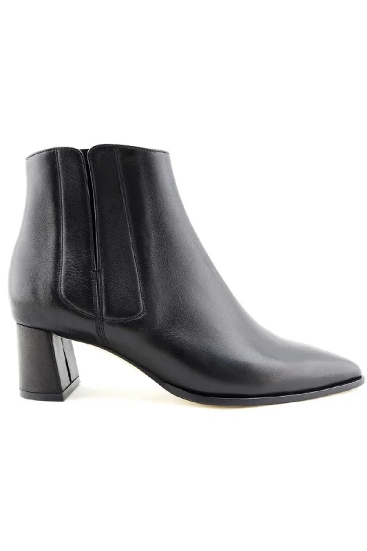 Reduced Prices Calf Leather Lower Block Ankle Boot - Black