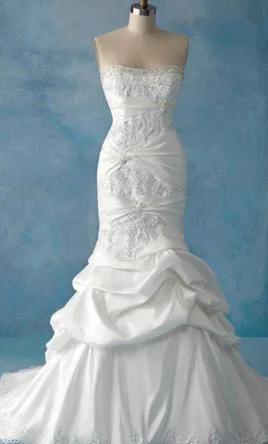 Overstock Sale Alfred Angelo Disney Fairy Tale Collection Style 201 Ariel Gown