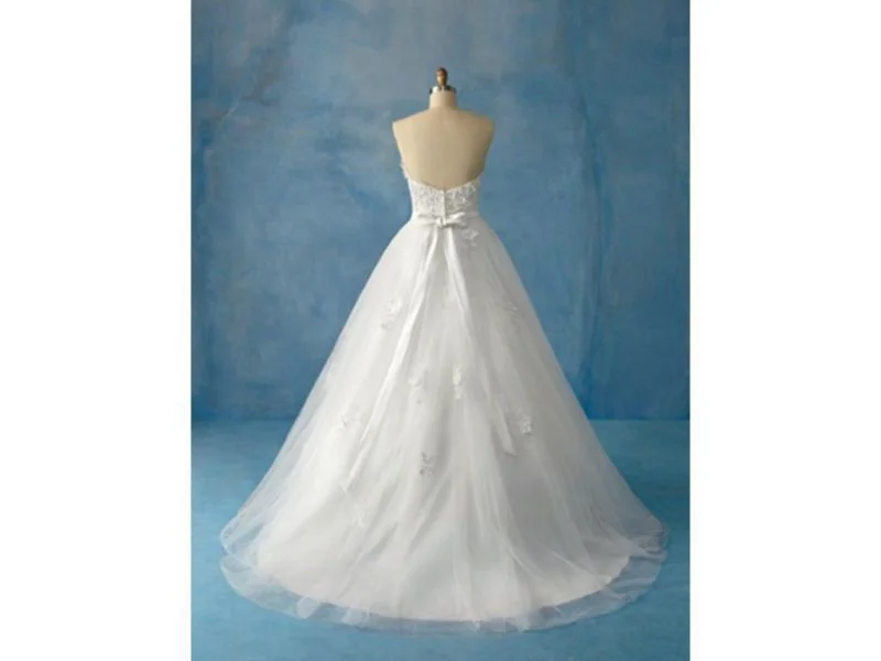 Huge Discounts Alfred Angelo Disney 207