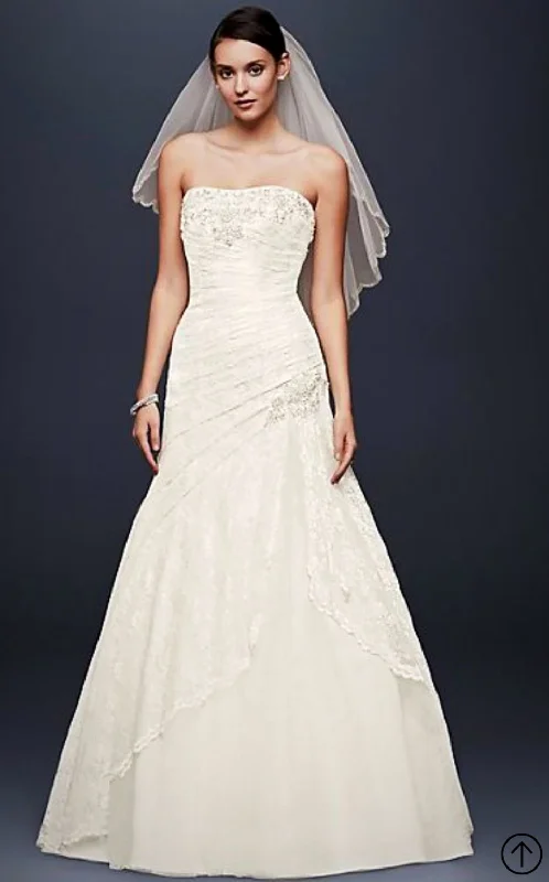 Clearance Sale David's Bridal YP3344 A-Line Lace Dress With Side Split Detail