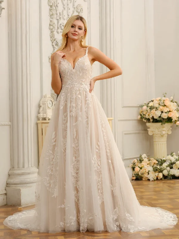 Stock Clearance A-Line/Princess Spaghetti Straps Sleeveless Long Wedding Dresses with Appliques