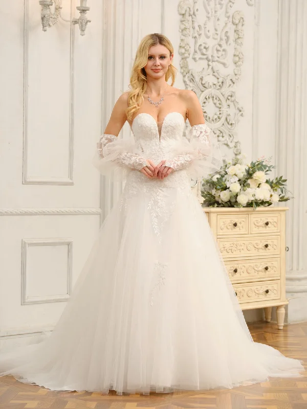 Discount Extravaganza A-Line/Princess Sweetheart Long Wedding Dresses with Appliques