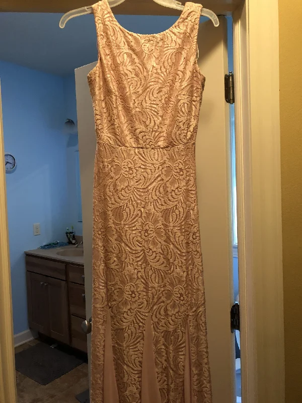 Special Savings David's Bridal DBBCM1AVG