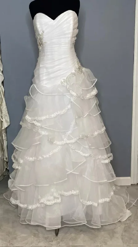 Bargain Bin Alfred Angelo White Disney fairy tail