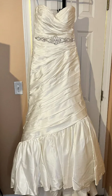 Value Deals Alfred Angelo Disney Collection Ariel 223
