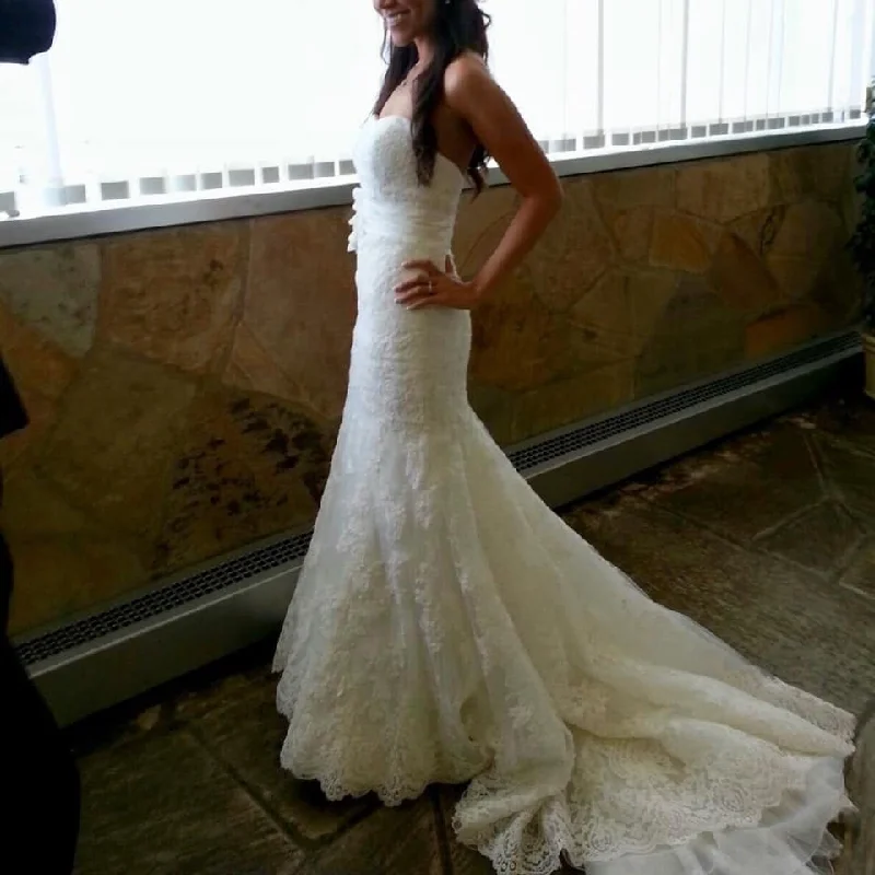 Lowest Price Allure Bridals P905