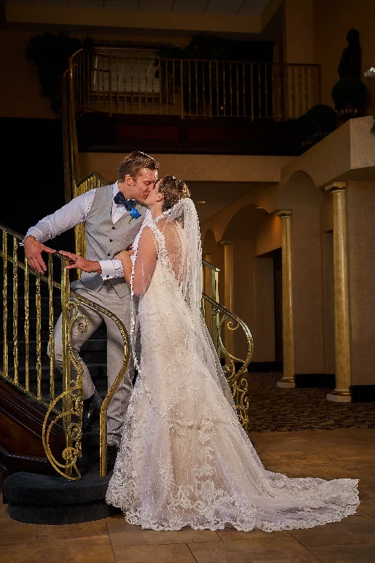 Year-End Clearance Alfred Angelo Ivory