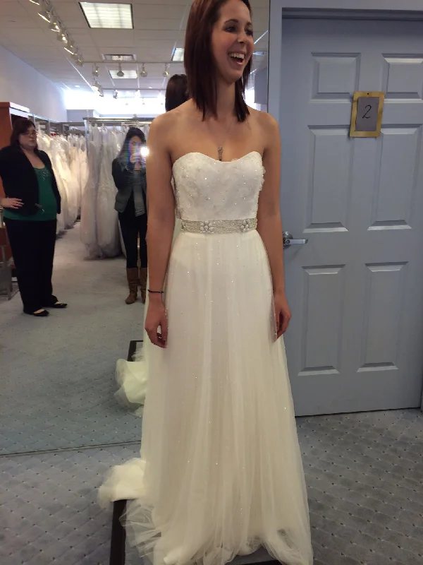 Don’t Miss Out Alfred Angelo Modern Vintage 8500
