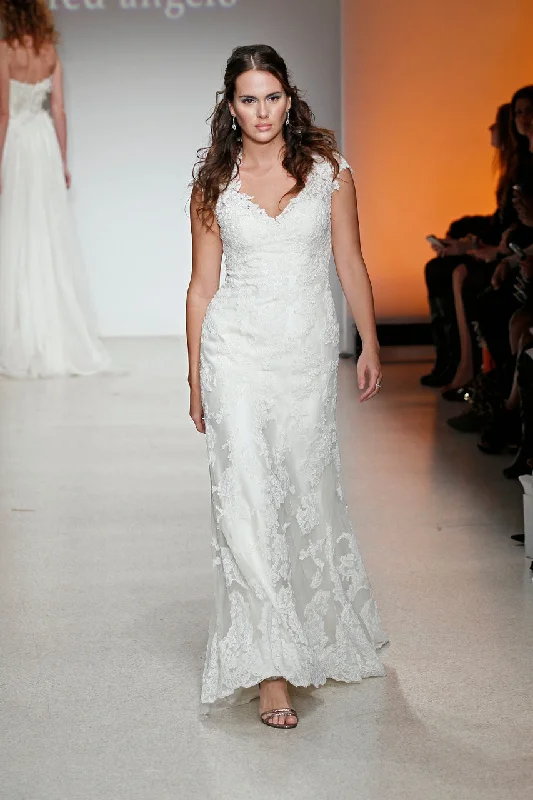 Members Only Alfred Angelo Modern Vintage 2013