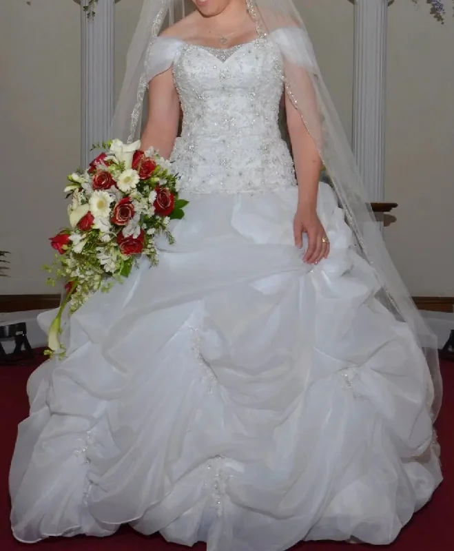 One-DAY Sale Alfred Angelo Disney Belle