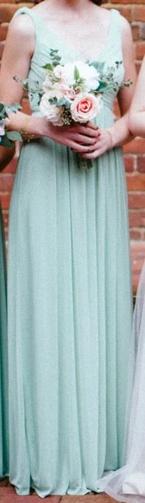 Holiday Sale David's Bridal F15933