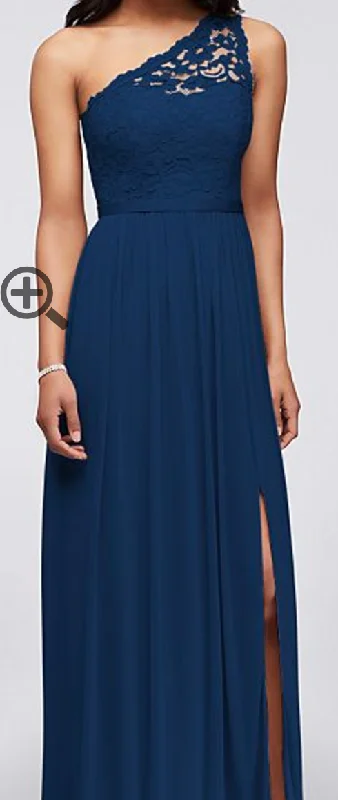 Savings Event David's Bridal F17063