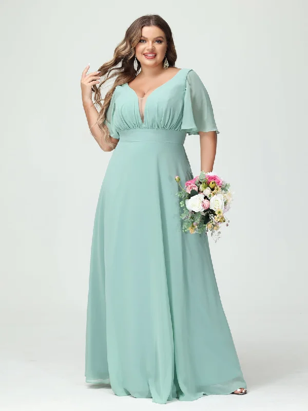 Amazing Deals A-Line/Princess V-Neck Half Sleeves Chiffon Plus Size Bridesmaid Dresses with Pockets
