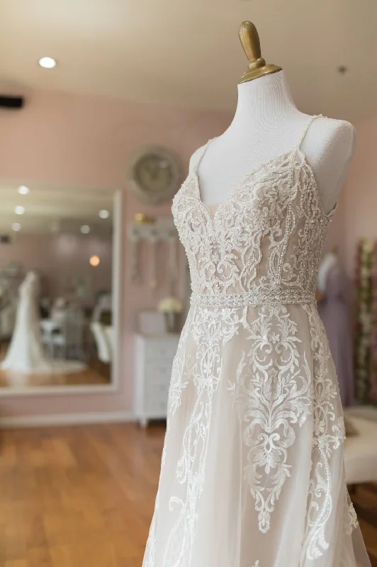 Bargain Prices Allure Bridals C511