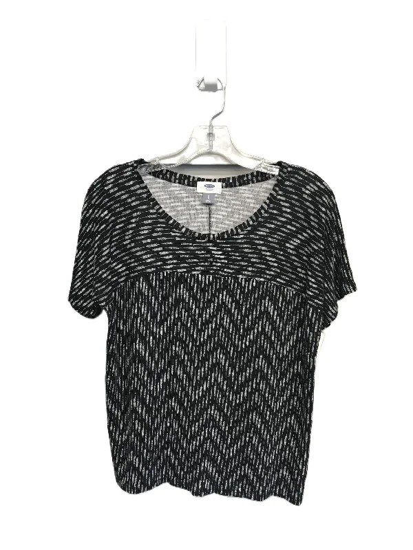 Referral Discount Black & Silver Top Short Sleeve By Old Navy, Size: Petite   S