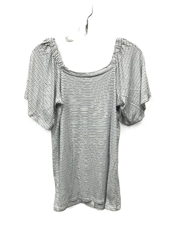 Savings Event Top Short Sleeve By Loft  Size: S