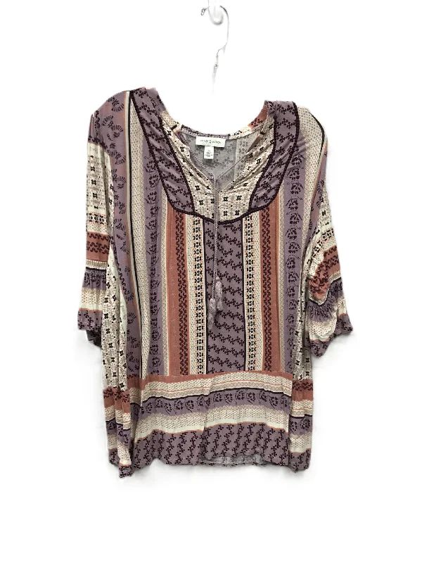 Limited Availability Top Short Sleeve By Vintage America  Size: 2x