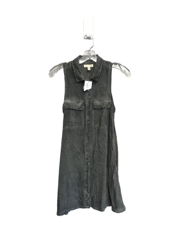 Anniversary Sale Top Sleeveless By Silence And Noise  Size: Xs