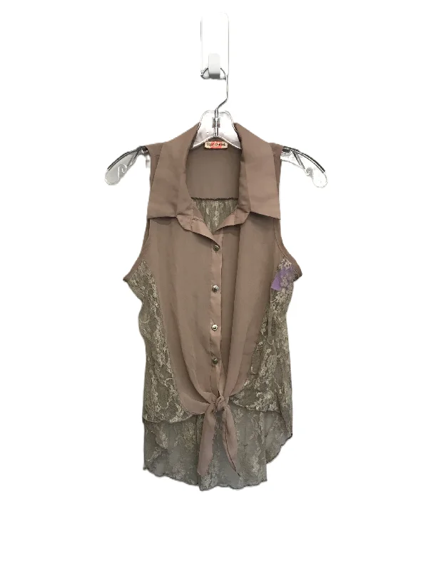 Exclusive Online Offer Vest Other By Body Central  Size: M