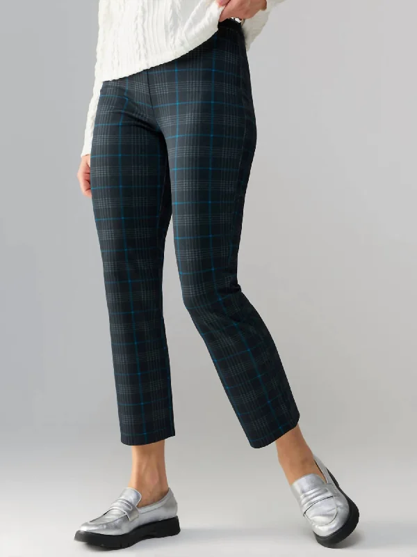 New Deals Carnaby Kick Crop Pant In Blue Moon