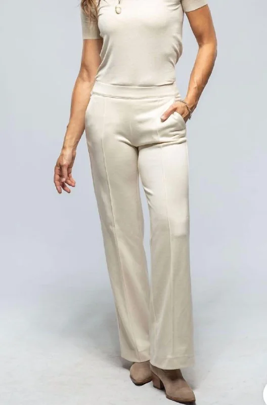 Amazing Deals Chiara Knit Trouser In Vintage White