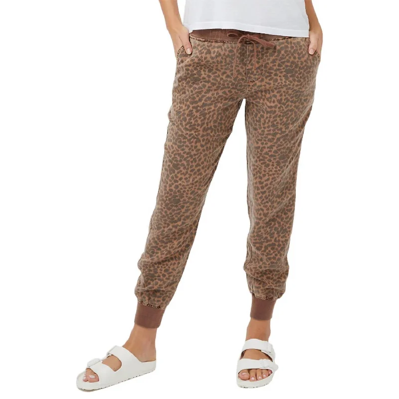 Leopard Jogger In Latte