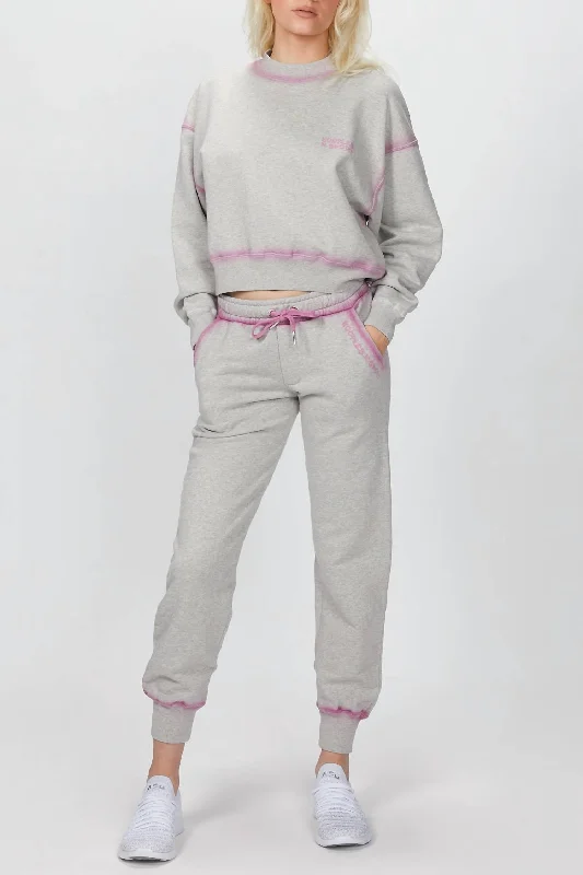 Last Chance Pink Details Joggers In Grey