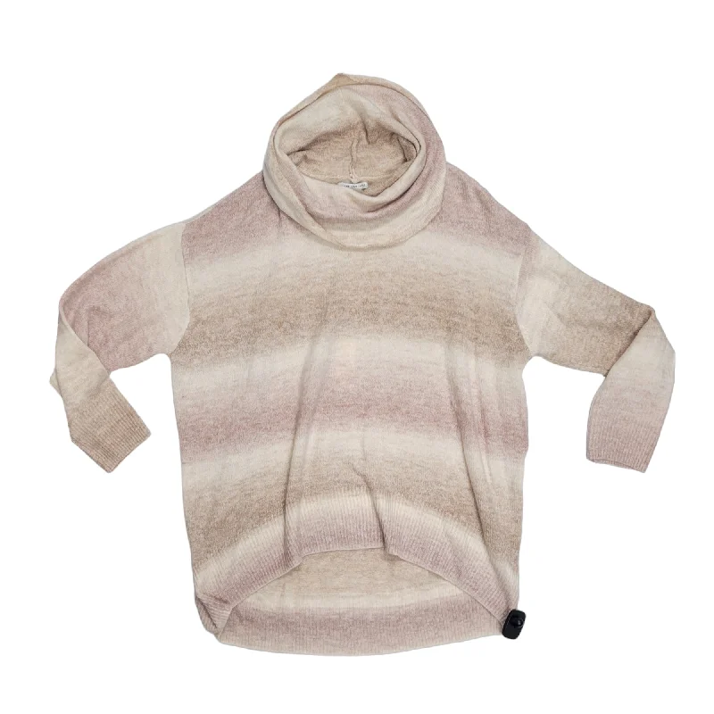 Exclusive Deal Sweater By American Eagle  Size: S