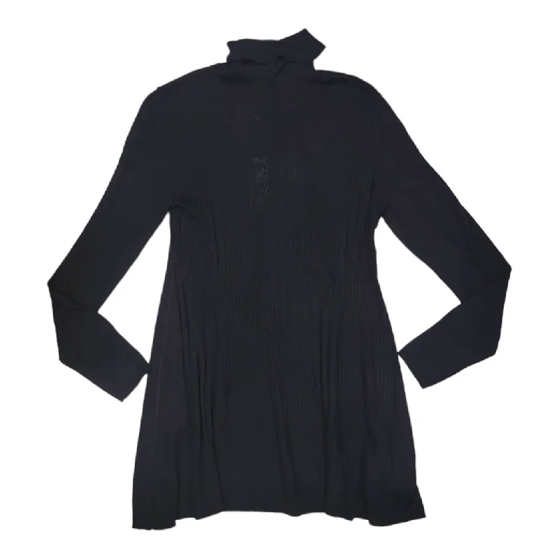 Shop and Save Sweater By Apt 9  Size: M