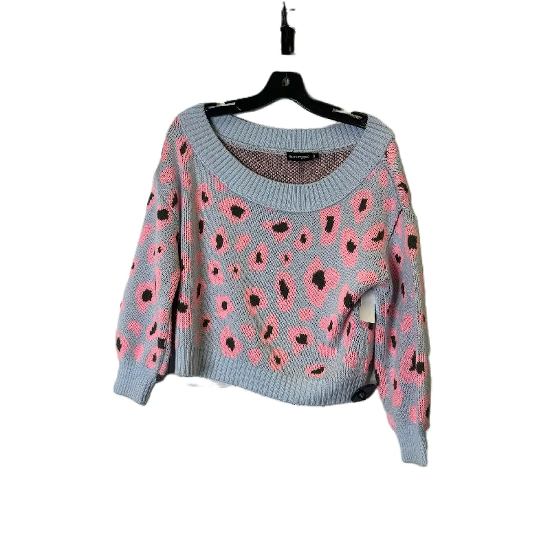 Final Clearance Sweater By Pretty Little Thing In Animal Print, Size: S