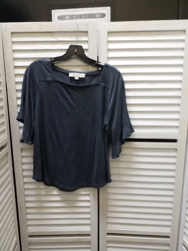 Daily Specials Top Short Sleeve By Loft  Size: L