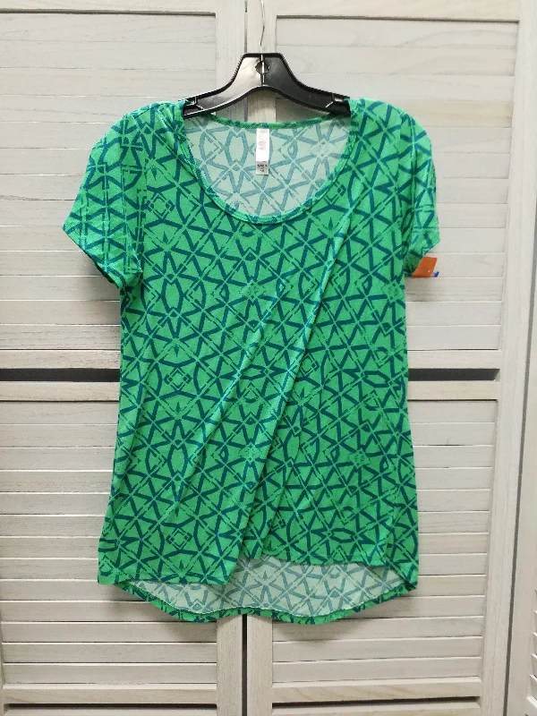 Super Bargain Top Short Sleeve By Lularoe  Size: Xxs