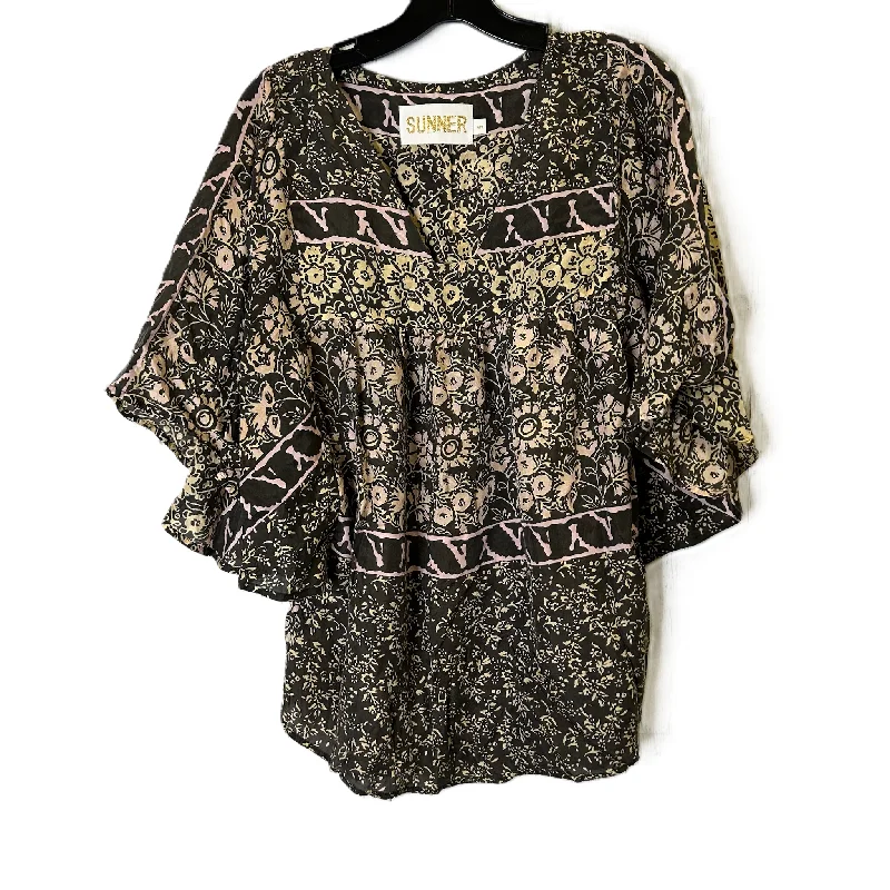 Quick Sale Top Short Sleeve By Sunner In Grey & Pink, Size: S