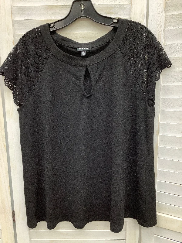 Exclusive Savings Top Short Sleeve By Torrid  Size: M