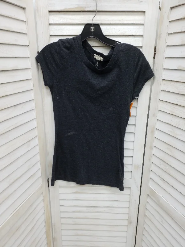 Flash Sale Top Short Sleeve By Zenana Outfitters  Size: S