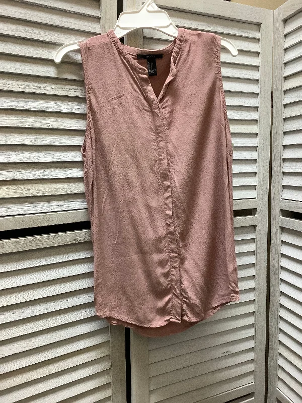 Price Buster Top Sleeveless Basic By Forever 21  Size: S