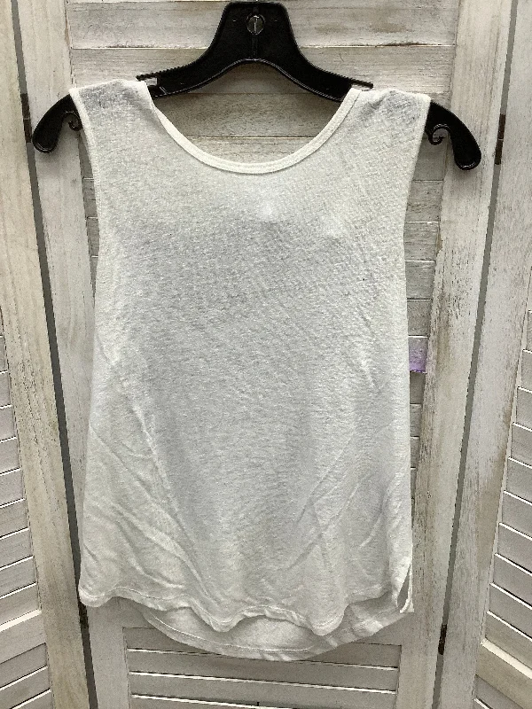 Today’s Deal Top Sleeveless Basic By Old Navy  Size: M