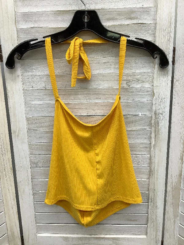 Can't Be Beat Top Sleeveless By Basics Plus  Size: L
