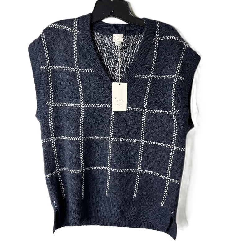 Early Access Vest Sweater By A New Day In Navy, Size: S