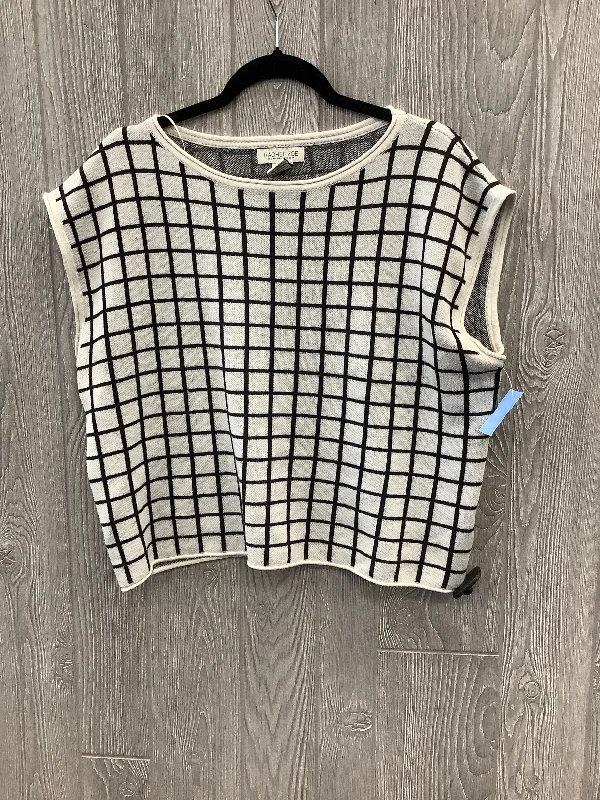 Deep Discounts Vest Sweater By Rachel Zoe In Black & Grey, Size: Xl